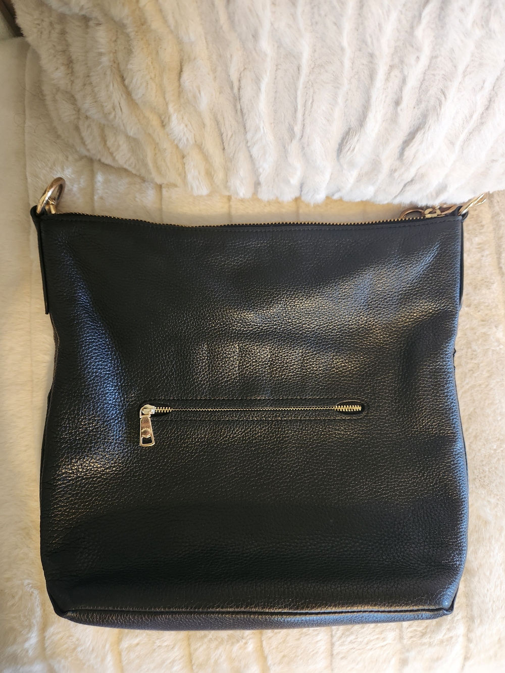 Coach Black Pebbled Leather Shoulder Bag with Gold Accents - Picture 2 of 4